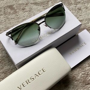 VERSACE Cat Eye Gradient Sunglasses